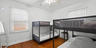 414 Charles Place Gallery 16