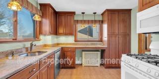 13 Bridgham Ave - 2 Gallery 4