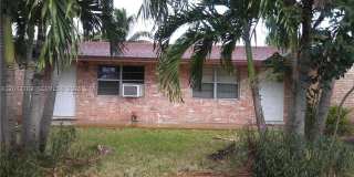 5425 NW 16th Ct Gallery 1