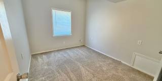 4 Bedroom home! Gallery 34