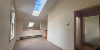 Airy two bedroom apartment in Railroad District | Available Now Gallery 15