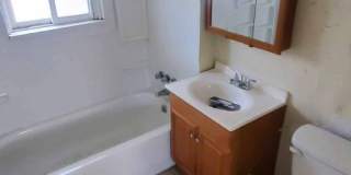 Charming 4-Bedroom Property in Prime Location Gallery 7