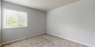 Serene 2 Bedroom 2 Bath Townhome in Windsor, CA with Carport Included! Gallery 22