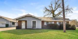 1122 Oates Road Gallery 1