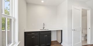 End-Unit Townhome with Private Rooftop Terrace in Myers Park!! Gallery 54