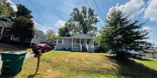 3 Bedroom, 1 Bath House 3 Bedroom, 1 Bath House Gallery 1