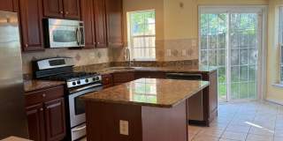 Updated Townhouse in Ballenger Creek Gallery 3