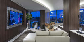 Hanover Buckhead Village Gallery 8