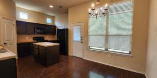 Two Story 3/2.5/2 Duplex close to Creekside Shopping and Entertainment! / Fridge / Fenced in yard /CISD Gallery 14