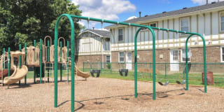 Eleven Oaks Gallery 3