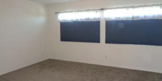 Spacious 4 Bedroom with RV Access in Rosamond Gallery 16