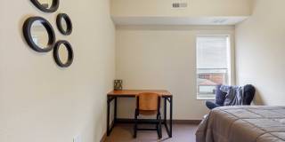 Cloud on Fifth Gallery 32