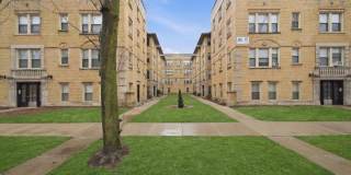 7520 N Seeley Gallery 1