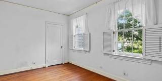 Classic 4BR Cape in Old Irving Park! Gallery 13