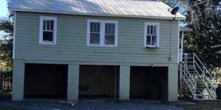 213 W. Bertheaud, Unit A Gallery 1
