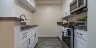 339 S. Ardmore Gallery 6