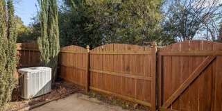 1052 Mica Lamp Court Gallery 25