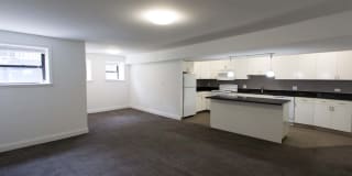 5229 S. Drexel Boulevard Gallery 5