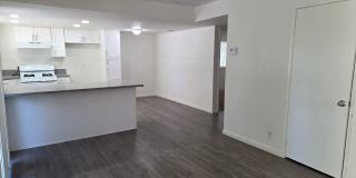 Ventura 2+1 Upper level apartment w/ 1-Car Garage Gallery 4