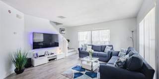 724 KENSINGTON LAKE CIRCLE Gallery 31