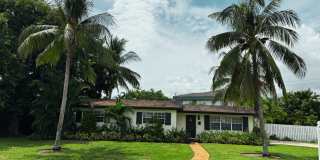 300 NE 7th Street Gallery 1