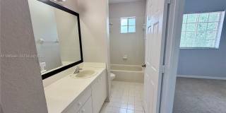 5747 Isles Cir Gallery 13
