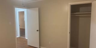 3323 Bedford Lane Gallery 9