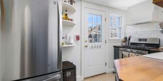 36 Kay Street unit: 3 Gallery 14