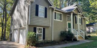 Spacious 4-Bedroom Home with Finished-Use Potential Basement, 2-Car Garage & More! Gallery 1