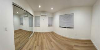 18654 Runnymede St. 1/2 1/2 Gallery 9