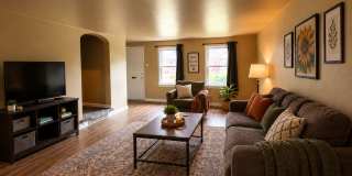 Recently Renovated 3 Bedroom in Harrisburg! Recently Renovated 3 Bedroom in Harrisburg! Gallery 1