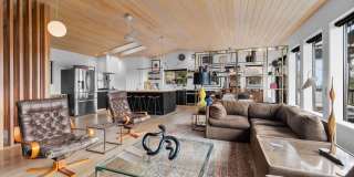 Westside Gem With Amazing Views Gallery 9