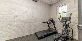 Lindsay 414 Gallery 29