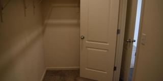 686 Phelps Drive Gallery 18