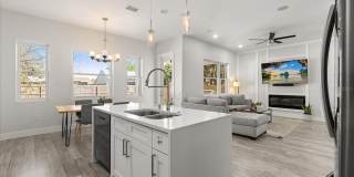 668 OVERSPIN DRIVE Gallery 19