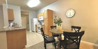 The Reserves - Community Pool/Spa, Gym, Garden and Park - 2 Bed, 2 Bath- Attached AND Detached 1 Car Garages Included! The Reserves - Community Pool/Spa, Gym, Garden and Park - 2 Bed, 2 Bath- Attached AND Detached 1 Car Garages Included! Gallery 8