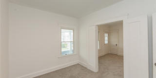 1519 Ridgewood Avenue Gallery 42