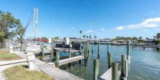 300 CAPRI Boulevard Gallery 45