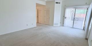 Spacious 2bd/2bath + Den home in gorgeous community (there's a lake!) Gallery 25