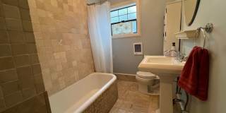 Charming North Capitol Hill Vintage Condo – Modern Comforts & Ideal Location Gallery 19