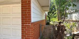 3 bed, 1 1/2 bath, 1 car garage Gallery 11