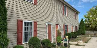 2 Bedroom 2 Bath Townhouse Gallery 1