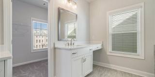 106 Basil Street Gallery 14