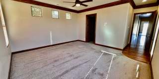 Beautiful Pet-Friendly Home on Green Springs Golf Course Gallery 15
