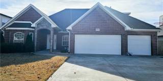 2203  SW Tupelo  AVE Gallery 1