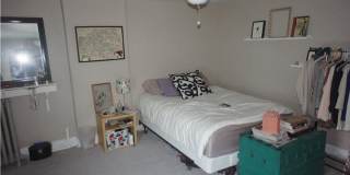Stunning 4-Bedroom Townhouse in the Heart of Manayunk! Available NOW! Gallery 17