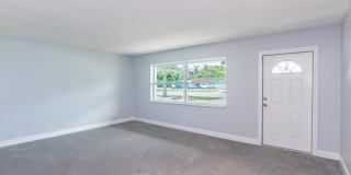 308 Park Avenue, Lake Park, FL 33403 - 2704 Gallery 8
