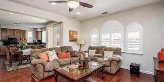 2077 Arlington Way Gallery 3