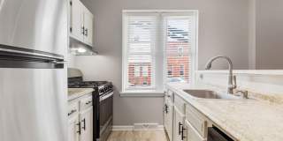 1726 W 8TH ST #1 Gallery 2