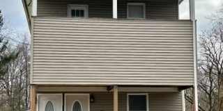 81 Railroad Ave Gallery 1